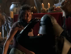 extant_XenaWarriorPrincess_2x02-RememberNothing_03411