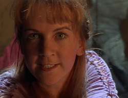 extant_XenaWarriorPrincess_2x02-RememberNothing_03441
