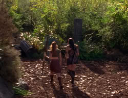 extant_XenaWarriorPrincess_2x02-RememberNothing_03572