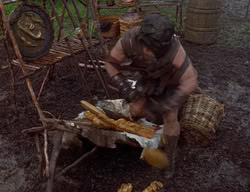 extant_XenaWarriorPrincess_2x03-TheGiantKiller_01197