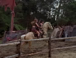 extant_XenaWarriorPrincess_2x03-TheGiantKiller_01393