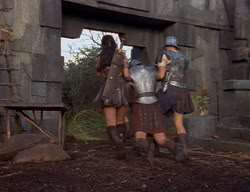 extant_XenaWarriorPrincess_2x03-TheGiantKiller_02511
