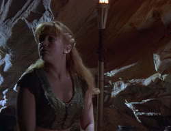 extant_XenaWarriorPrincess_2x03-TheGiantKiller_02591