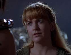 extant_XenaWarriorPrincess_2x03-TheGiantKiller_02629