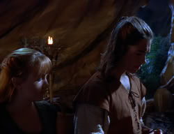 extant_XenaWarriorPrincess_2x03-TheGiantKiller_02915
