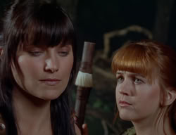 extant_XenaWarriorPrincess_2x04-GirlsJustWannaHaveFun_00755