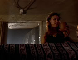 extant_XenaWarriorPrincess_2x04-GirlsJustWannaHaveFun_00981