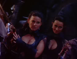 extant_XenaWarriorPrincess_2x04-GirlsJustWannaHaveFun_01134