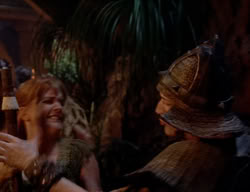 extant_XenaWarriorPrincess_2x04-GirlsJustWannaHaveFun_01626