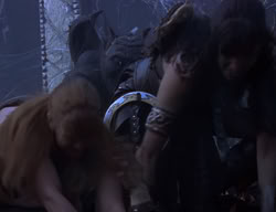 extant_XenaWarriorPrincess_2x04-GirlsJustWannaHaveFun_02074