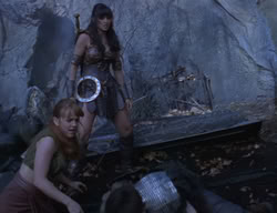 extant_XenaWarriorPrincess_2x04-GirlsJustWannaHaveFun_02136