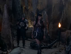 extant_XenaWarriorPrincess_2x04-GirlsJustWannaHaveFun_02595