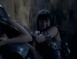 extant_XenaWarriorPrincess_2x04-GirlsJustWannaHaveFun_02636
