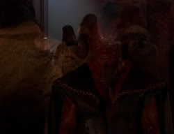 extant_XenaWarriorPrincess_2x04-GirlsJustWannaHaveFun_02792