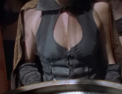 extant_XenaWarriorPrincess_2x04-GirlsJustWannaHaveFun_02834