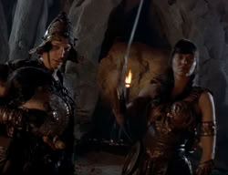 extant_XenaWarriorPrincess_2x04-GirlsJustWannaHaveFun_02908