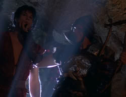 extant_XenaWarriorPrincess_2x04-GirlsJustWannaHaveFun_03539