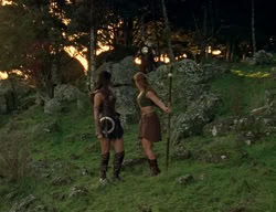 extant_XenaWarriorPrincess_2x04-GirlsJustWannaHaveFun_03601
