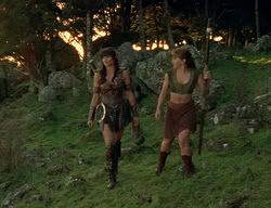 extant_XenaWarriorPrincess_2x04-GirlsJustWannaHaveFun_03608