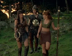 extant_XenaWarriorPrincess_2x04-GirlsJustWannaHaveFun_03612