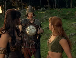 extant_XenaWarriorPrincess_2x04-GirlsJustWannaHaveFun_03649