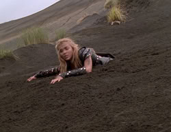 extant_XenaWarriorPrincess_2x05-ReturnOfCallisto_03403