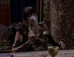 extant_XenaWarriorPrincess_2x06-WarriorPrincessTramp_00614