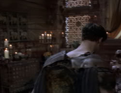 extant_XenaWarriorPrincess_2x06-WarriorPrincessTramp_01192