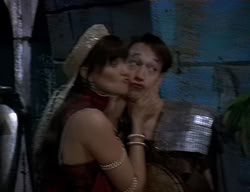 extant_XenaWarriorPrincess_2x06-WarriorPrincessTramp_01682
