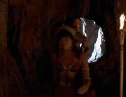 extant_XenaWarriorPrincess_2x06-WarriorPrincessTramp_02125