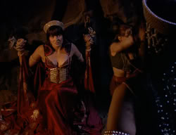 extant_XenaWarriorPrincess_2x06-WarriorPrincessTramp_02146