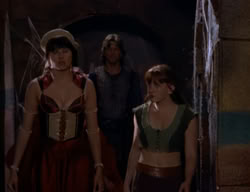extant_XenaWarriorPrincess_2x06-WarriorPrincessTramp_02285