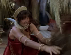 extant_XenaWarriorPrincess_2x06-WarriorPrincessTramp_02489