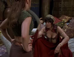 extant_XenaWarriorPrincess_2x06-WarriorPrincessTramp_02782