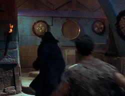 extant_XenaWarriorPrincess_2x06-WarriorPrincessTramp_02899