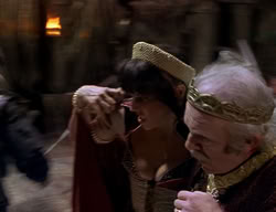 extant_XenaWarriorPrincess_2x06-WarriorPrincessTramp_02977