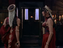 extant_XenaWarriorPrincess_2x06-WarriorPrincessTramp_03080