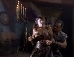 extant_XenaWarriorPrincess_2x06-WarriorPrincessTramp_03272