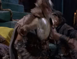 extant_XenaWarriorPrincess_2x06-WarriorPrincessTramp_03349