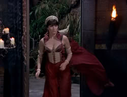 extant_XenaWarriorPrincess_2x06-WarriorPrincessTramp_03450