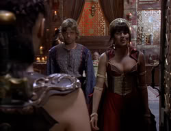 extant_XenaWarriorPrincess_2x06-WarriorPrincessTramp_03507