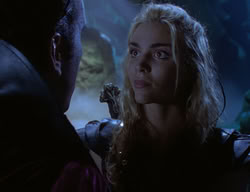 extant_XenaWarriorPrincess_2x07-IntimateStranger_1239