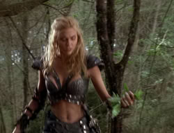 extant_XenaWarriorPrincess_2x07-IntimateStranger_1900