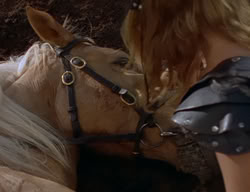 extant_XenaWarriorPrincess_2x07-IntimateStranger_1906