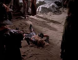 extant_XenaWarriorPrincess_2x07-IntimateStranger_3285
