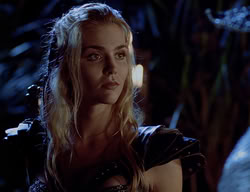 extant_XenaWarriorPrincess_2x07-IntimateStranger_3415