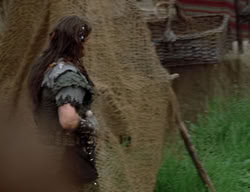 extant_XenaWarriorPrincess_2x08-TenLittleWarlords_0171