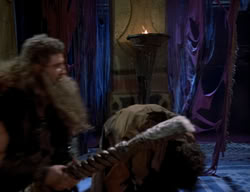 extant_XenaWarriorPrincess_2x08-TenLittleWarlords_1840