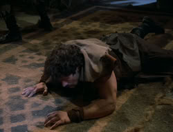extant_XenaWarriorPrincess_2x08-TenLittleWarlords_1859