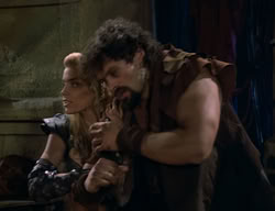extant_XenaWarriorPrincess_2x08-TenLittleWarlords_1906